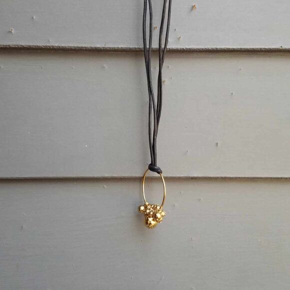 NWT J Crew Black Cord Circle Charm Necklace with Balls - Picture 8 of 8